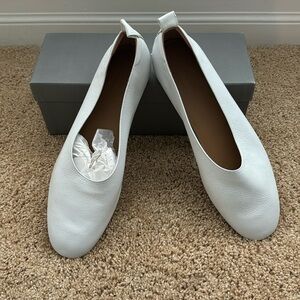 NWT Everlane Italian Leather Flats